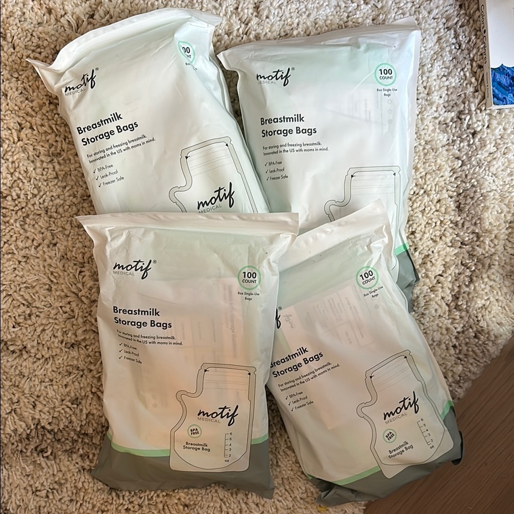 Motif Breastmilk Storage Bags (x4)